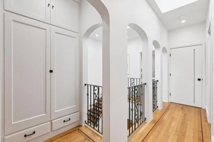 28 Prescott Court, San Francisco, California 94133
