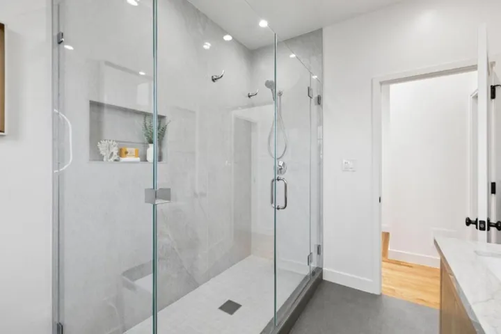 28 Prescott Court, San Francisco, California 94133