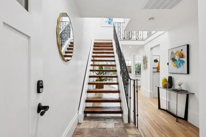 28 Prescott Court, San Francisco, California 94133