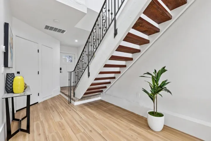 28 Prescott Court, San Francisco, California 94133