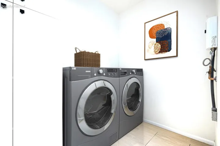 68035-13A Calle Cerrito- Laundry Staged