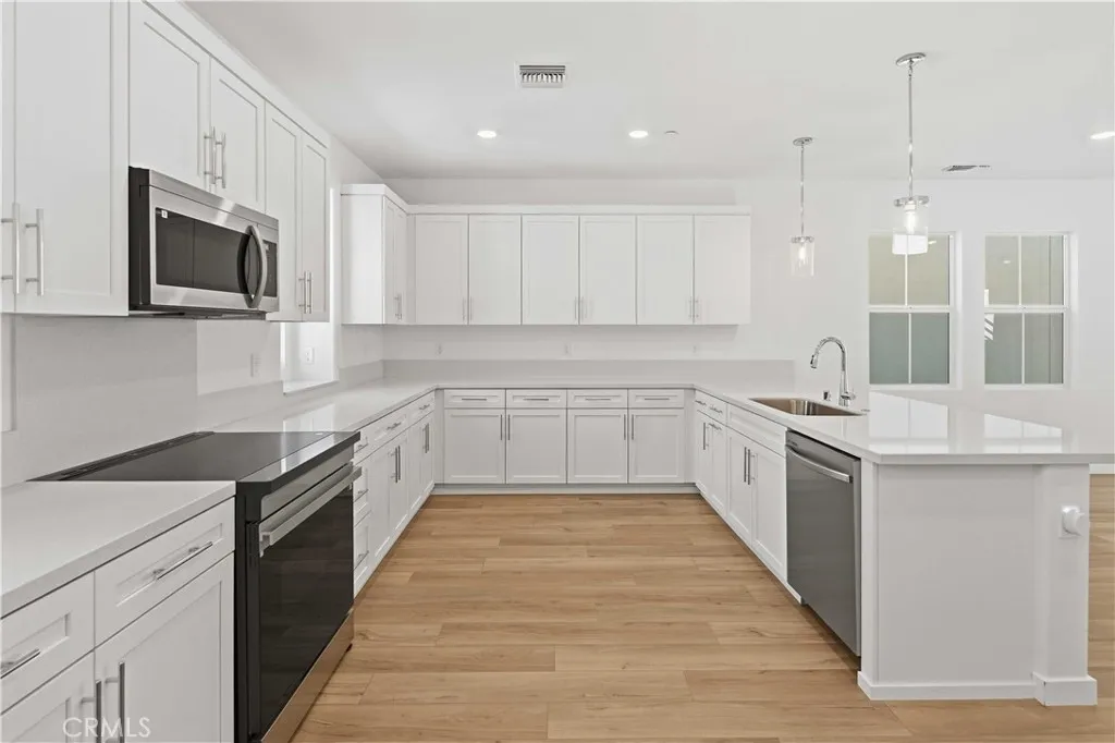 Gourmet Kitchen