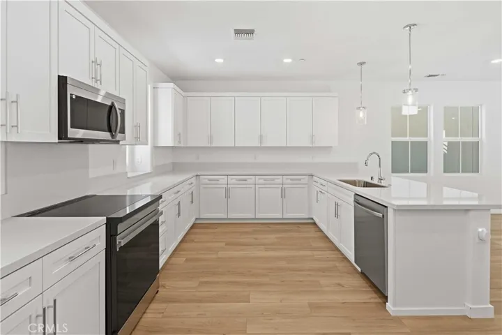 Gourmet Kitchen