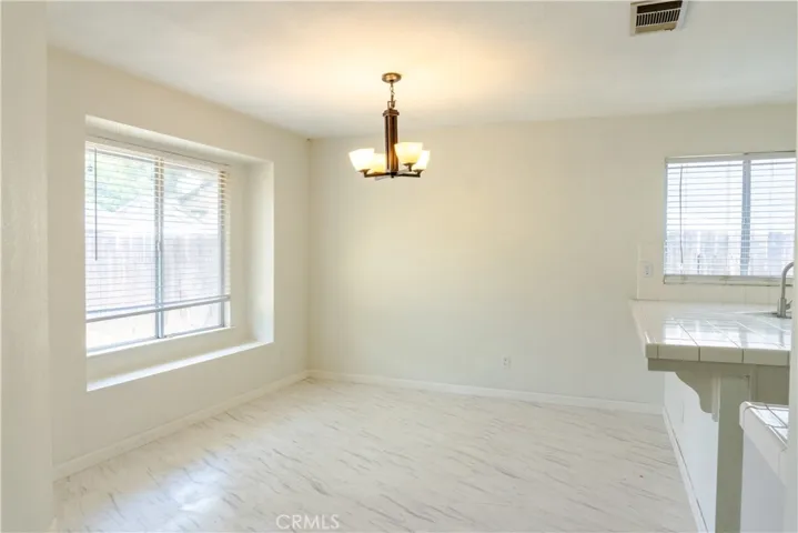 5430 W Fedora, Fresno, California 93722