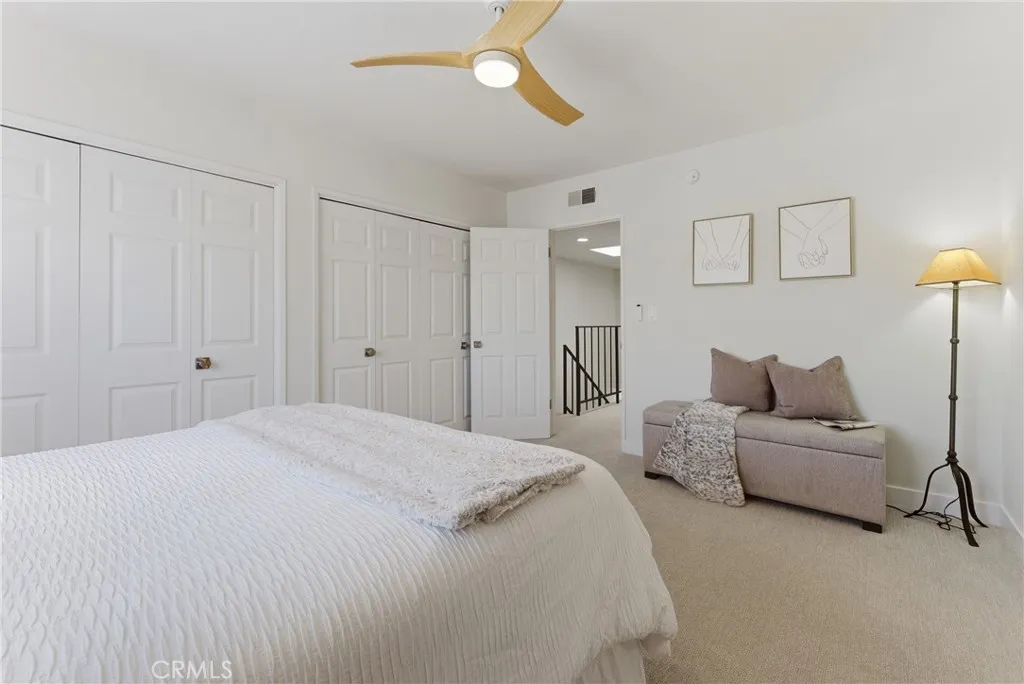 tons of closet space...