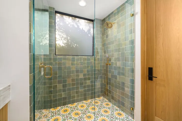 Guest Bath #1