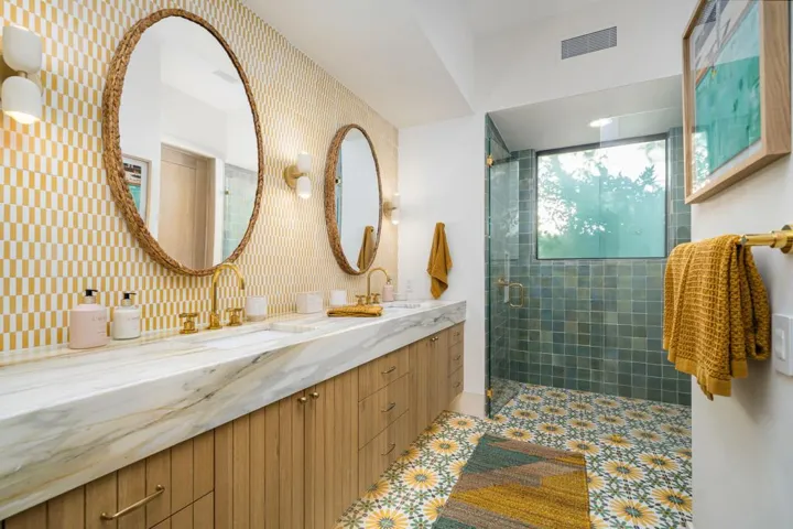 Guest Bath #1
