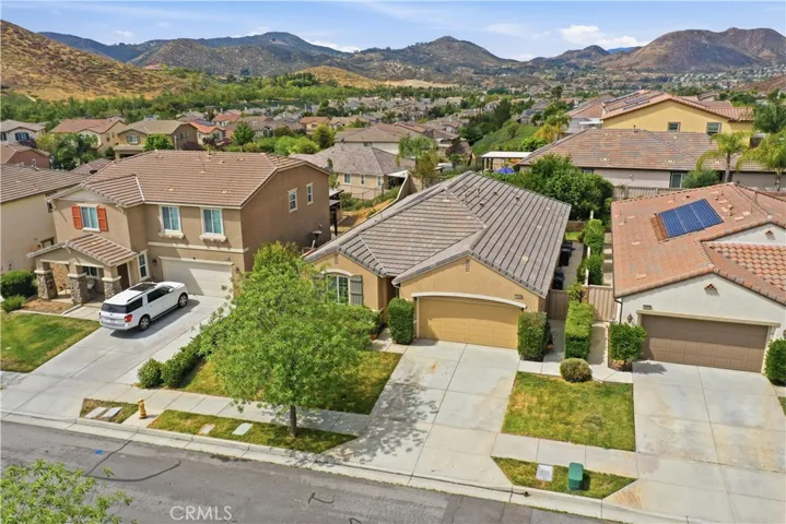 34343 Blossoms, Lake Elsinore, California 92532
