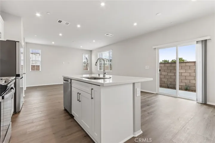 28208 Via Somantano, Temecula, California 92591