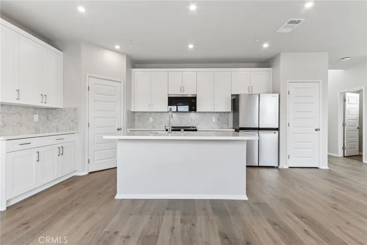28208 Via Somantano, Temecula, California 92591