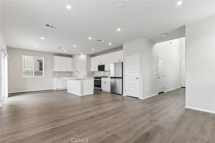 28208 Via Somantano, Temecula, California 92591