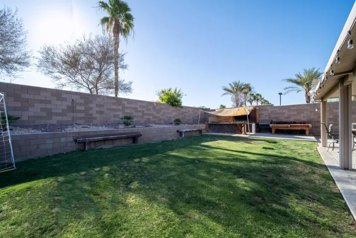 43899 Virginia Ave (43)