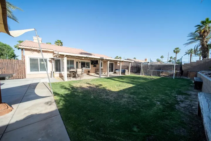 43899 Virginia Ave (39)