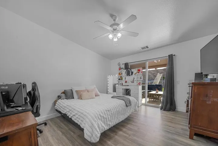 43899 Virginia Ave (10)