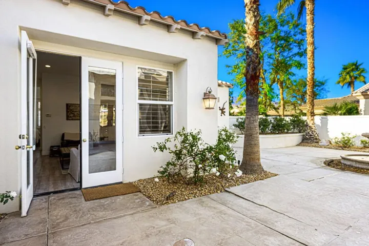 Casita Entrance