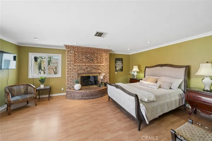 315 E Wilson, Orange, California 92867
