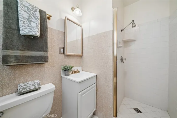 315 E Wilson, Orange, California 92867