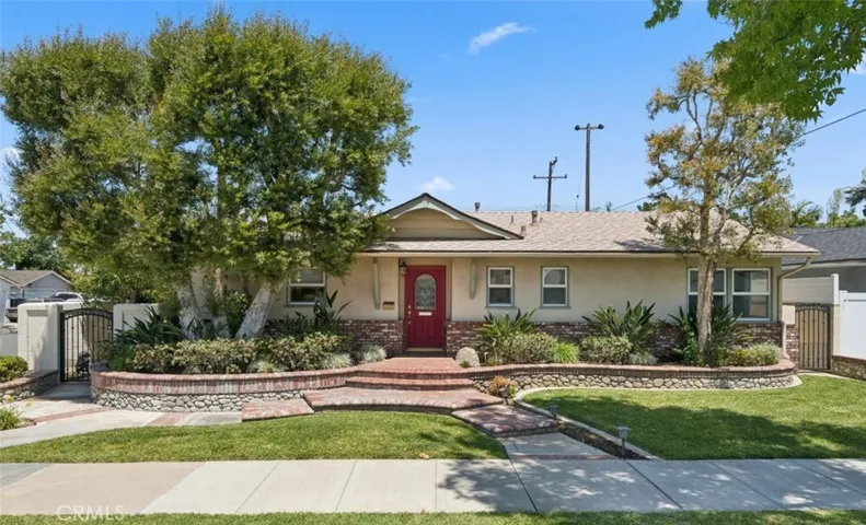 315 E Wilson, Orange, California 92867
