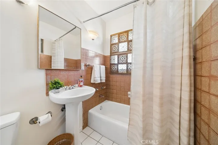315 E Wilson, Orange, California 92867