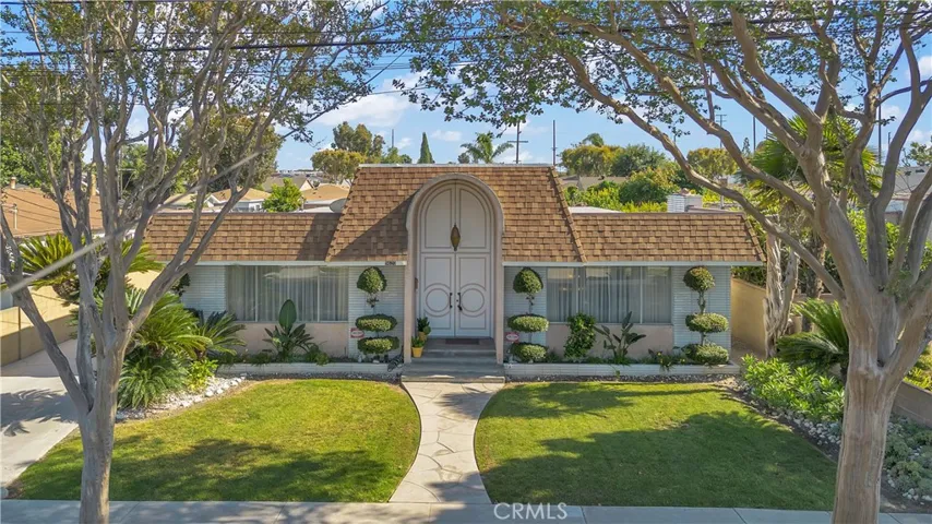 9620 Walnut Street, Bellflower, California 90706