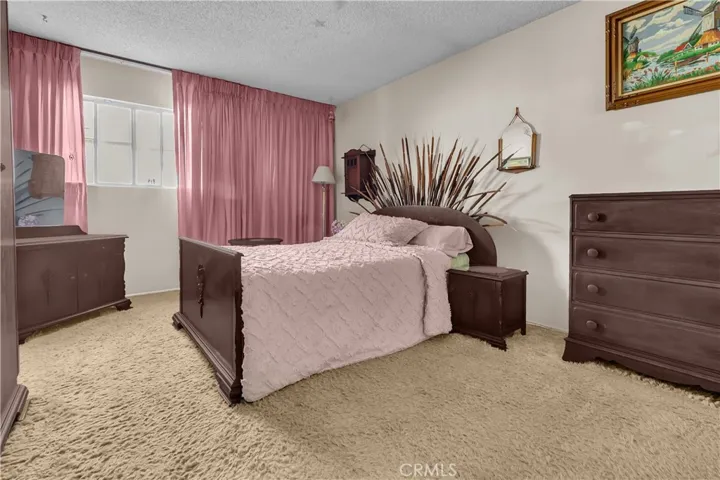 9620 Walnut Street, Bellflower, California 90706