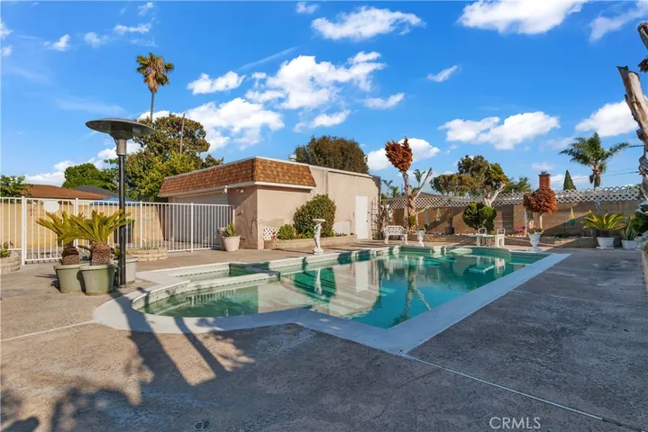 9620 Walnut Street, Bellflower, California 90706