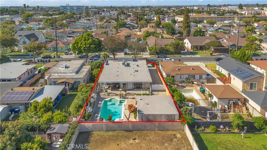 9620 Walnut Street, Bellflower, California 90706