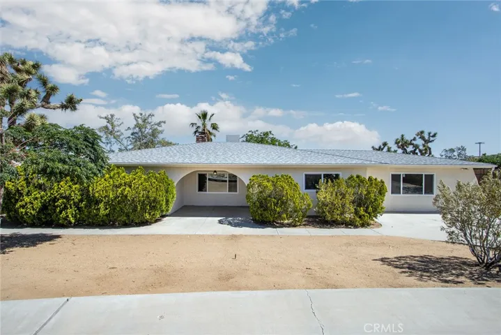 58390 Delano Trail, Yucca Valley, California 92284