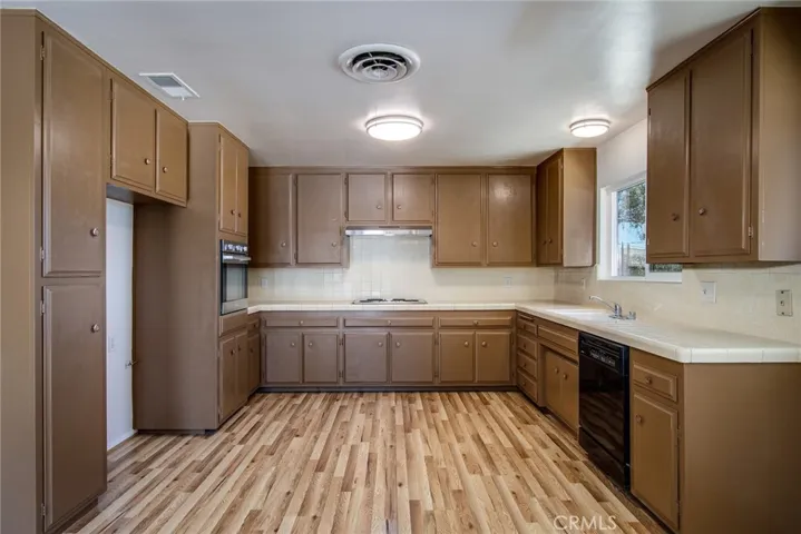 58390 Delano Trail, Yucca Valley, California 92284