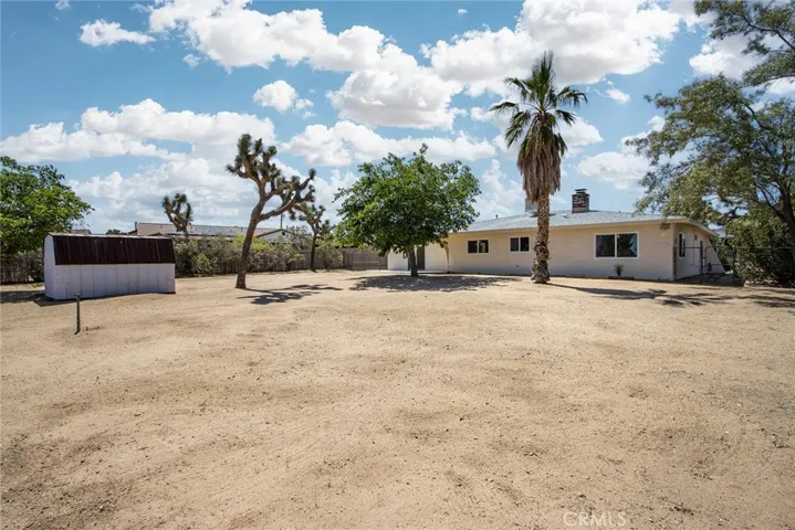 58390 Delano Trail, Yucca Valley, California 92284