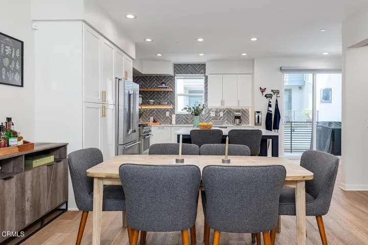 3943 Eagle Rock Blvd #43 011-mls