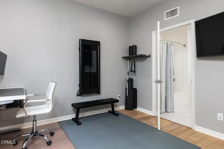 3943 Eagle Rock Blvd #43 006-mls