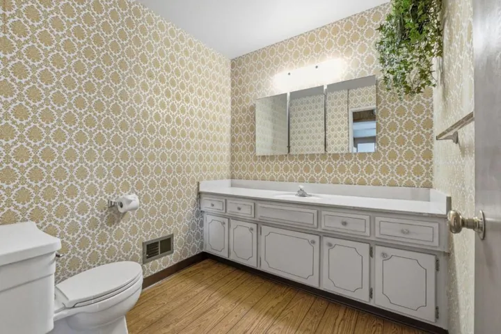 3384 Meridian Avenue, San Jose, California 95124