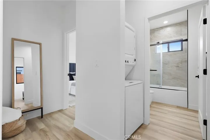 ADU IN-UNIT WASHER + DRYER