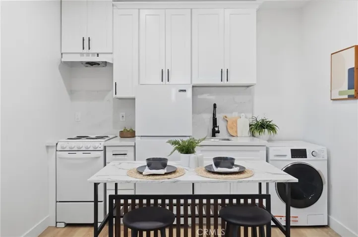 JR ADU KITCHEN