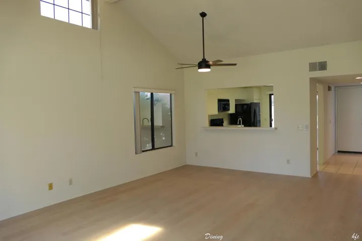 P1012444