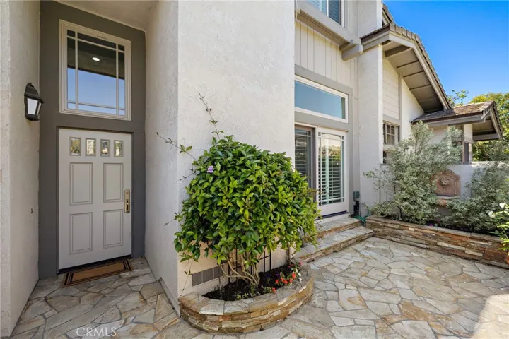 Beautiful stone covered front patio