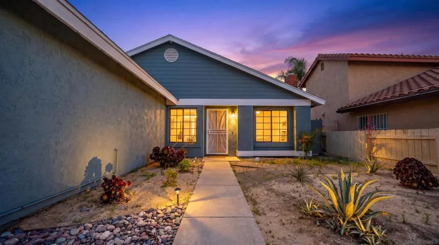 665 S Siena St, San Diego, California 92114