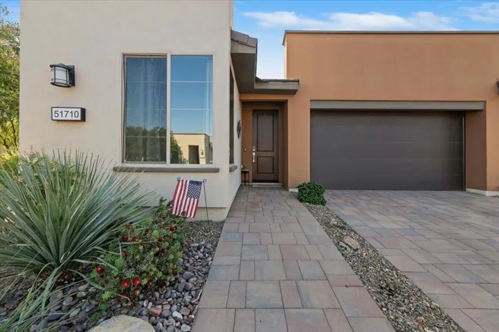 Outdoor Entry Way