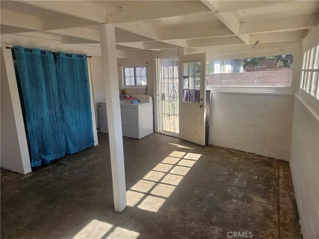 laundry room/bonus room