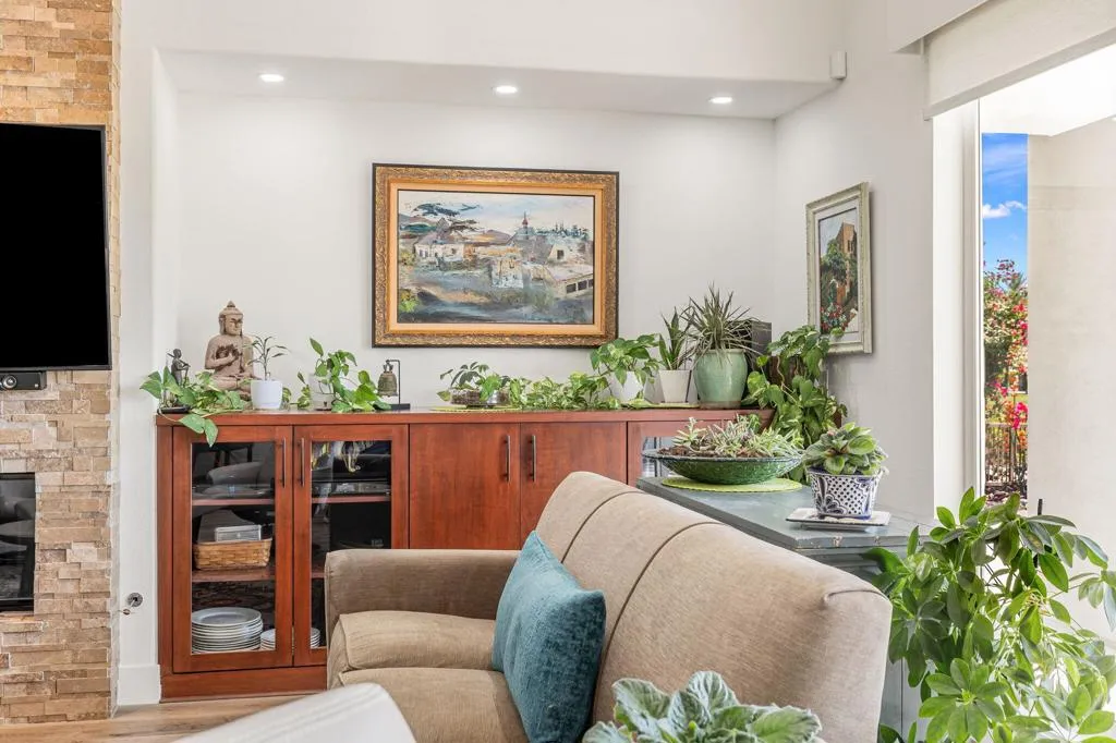 33-web-or-mls-8M4A8609