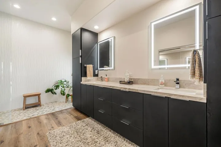 56-web-or-mls-8M4A8479