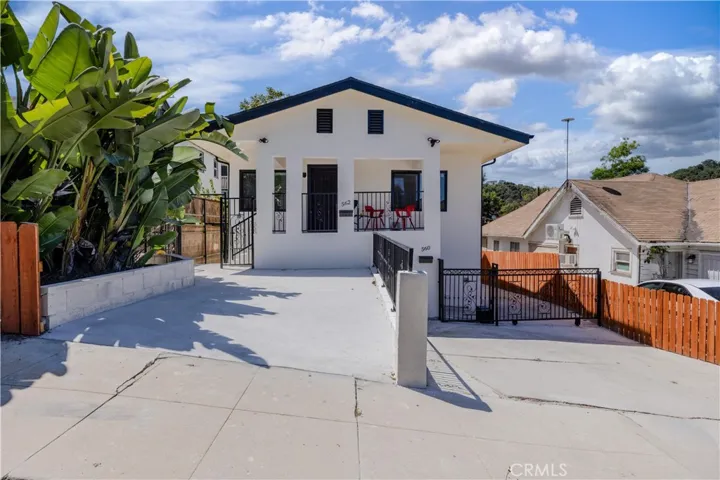 560 Coleman, Los Angeles, California 90042