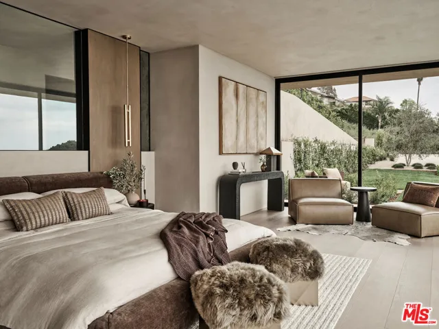 30010 Andromeda Lane, Malibu, California 90265