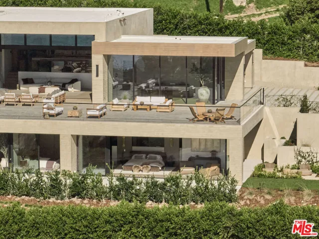 30010 Andromeda Lane, Malibu, California 90265
