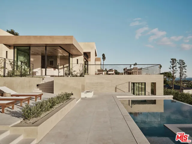 30010 Andromeda Lane, Malibu, California 90265
