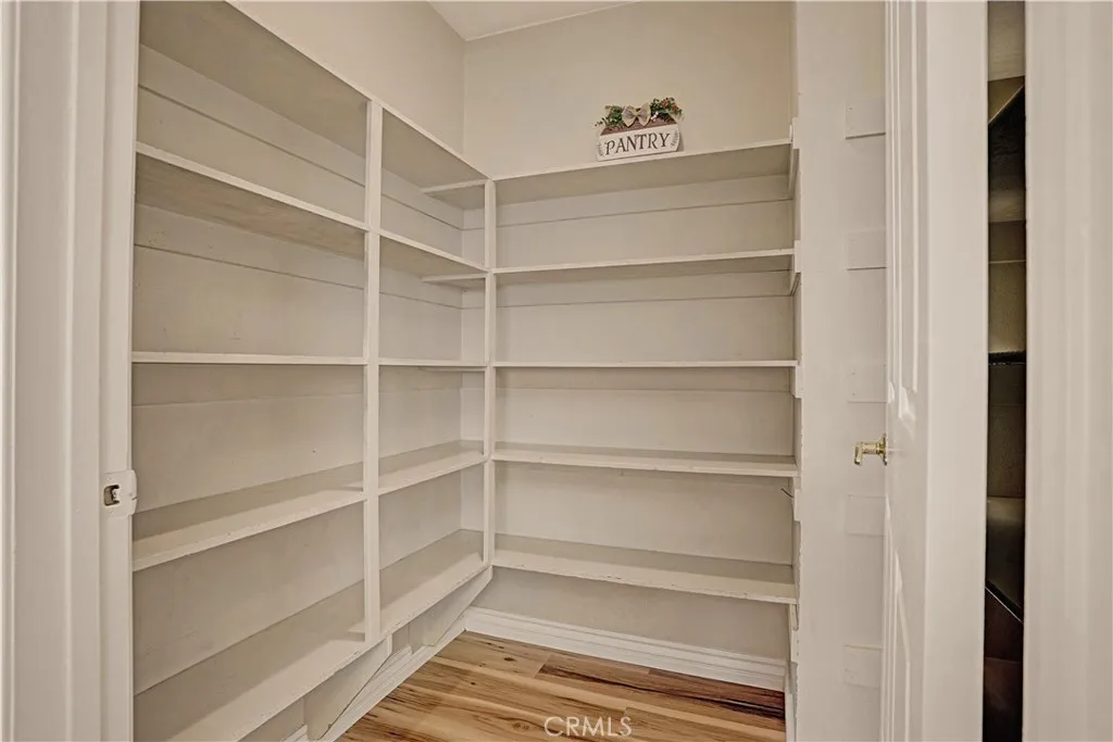 Walk In Pantry