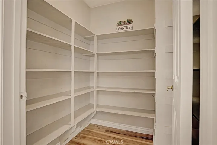 Walk In Pantry