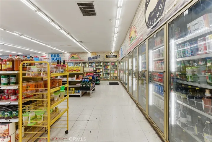 2400 Valley, Pomona, California 91768