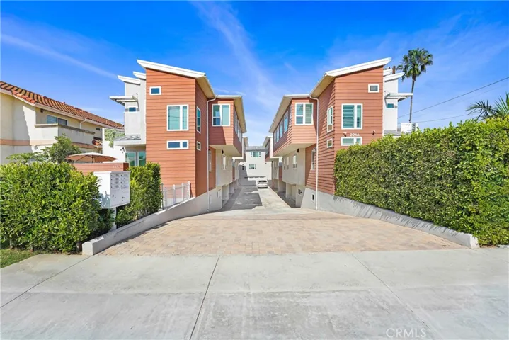 221 S New A, Monterey Park, California 91755